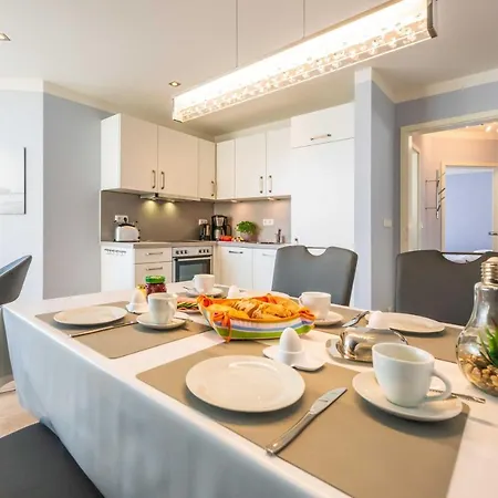 Apartament Ambienta *