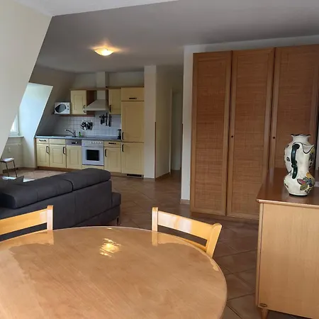 Apartament Ambienta *