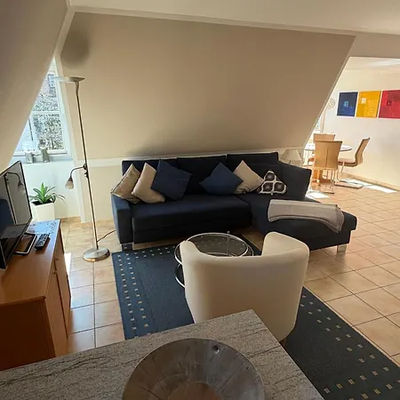 Apartament Ambienta *