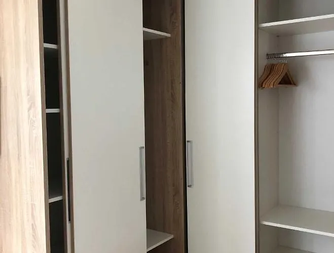 Ambienta