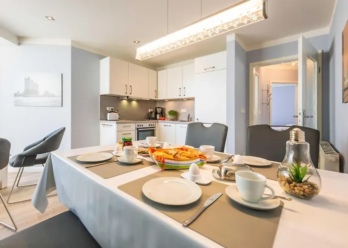 Apartament Ambienta *