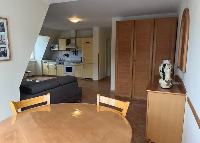 Apartament Ambienta *